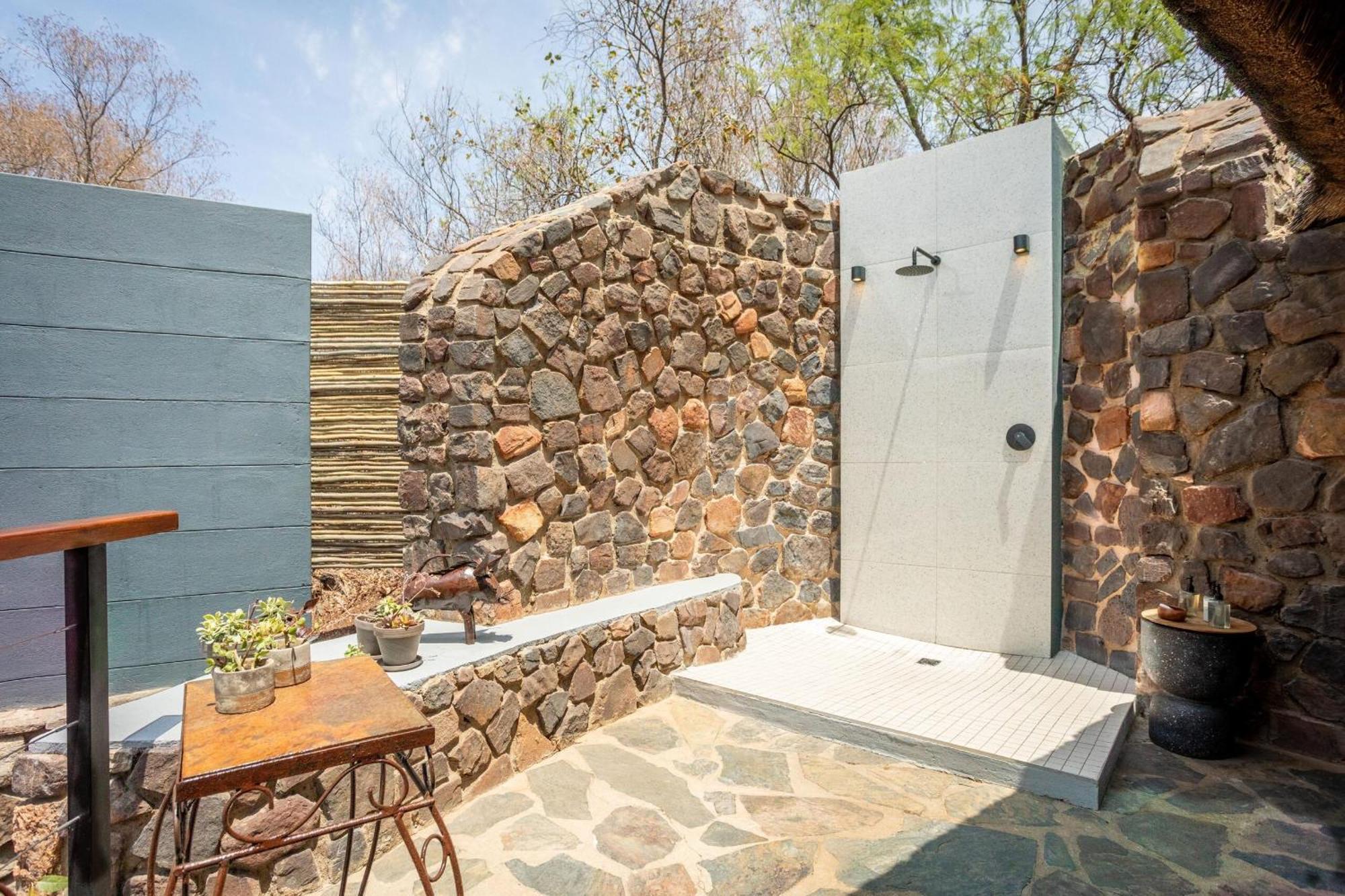 Tuningi Safari Lodge Madikwe Game Reserve Exterior photo